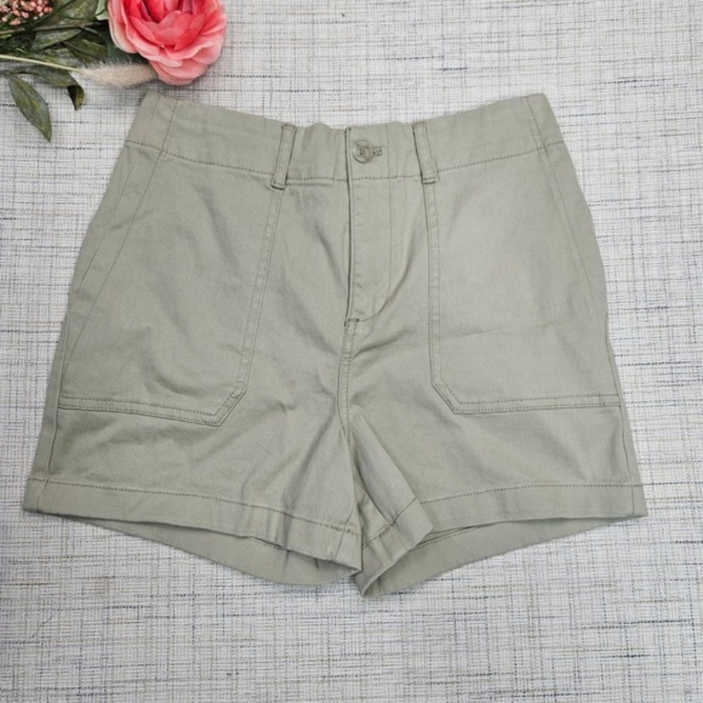 Bagatelle Collection New York Womens Shorts Size 8 Casual Khaki‎